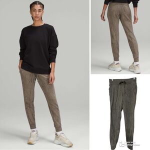 Lululemon warm down jogger